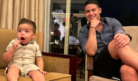 James Rodríguez y su hijo
