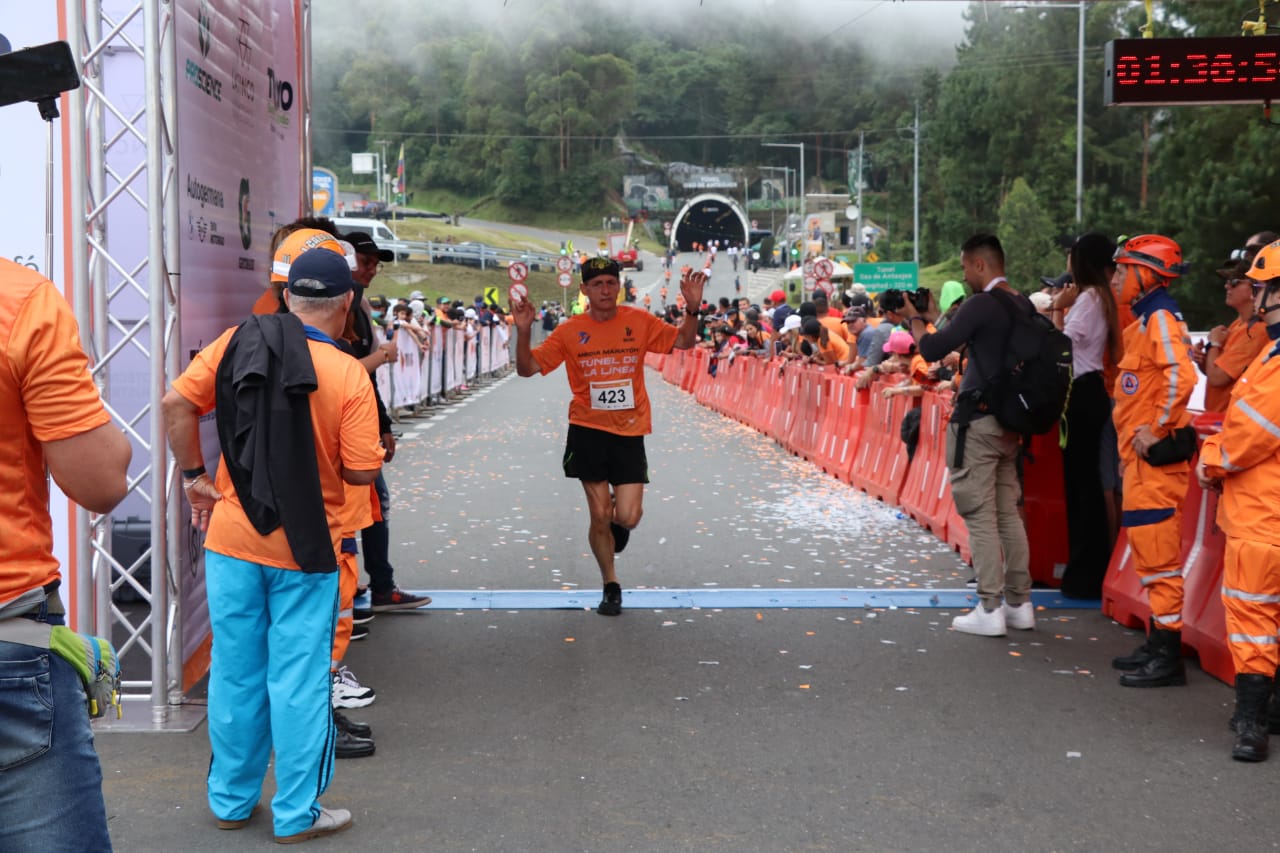 Media Maratón Túnel de La Línea