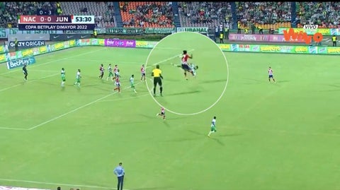 Patada de Andrade vs Moreno