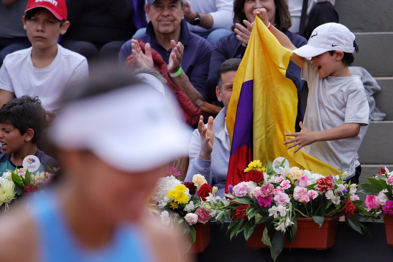 Camila Osorio vs Marie Bouzkova - WTA 250 de Bogotá 2024