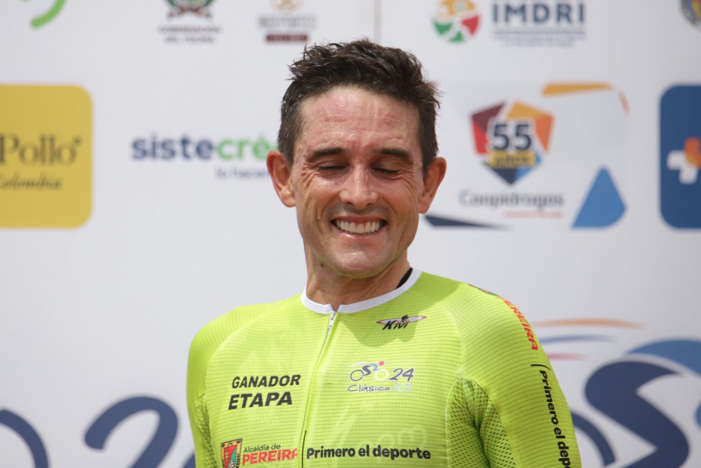 Óscar Sevilla, ganador de la etapa 1 del Clásico RCN