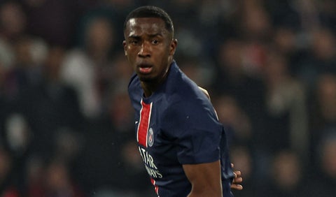 William Pacho, jugador ecuatoriano del PSG