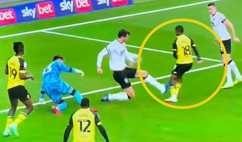 Yaser Asprilla - gol Watford vs Millwall